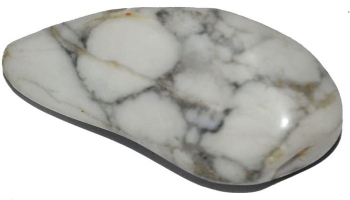 Howlite