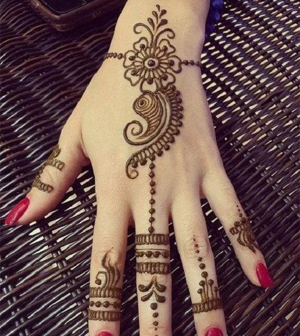 Easy Mehndi Design