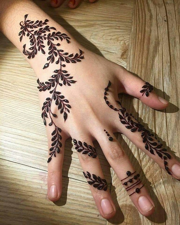 Easy Mehndi Design