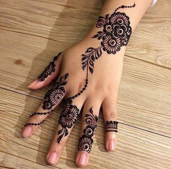 Easy Mehndi Design