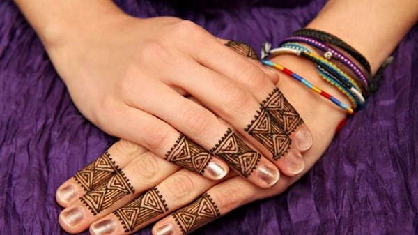 Easy Mehndi Design