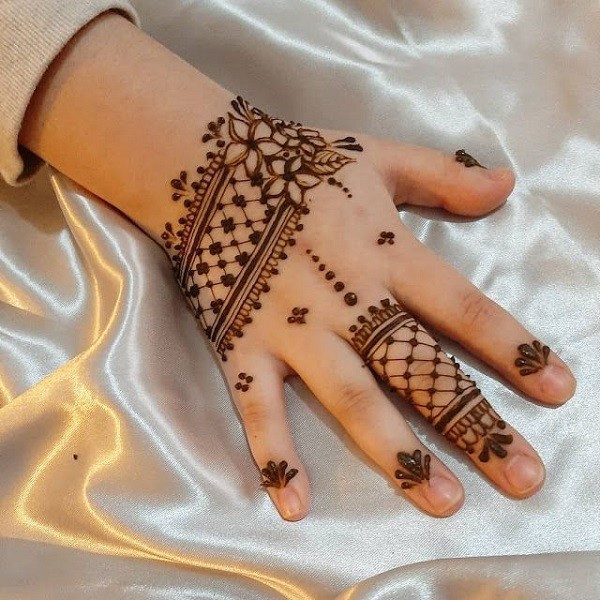 Easy Mehndi Design