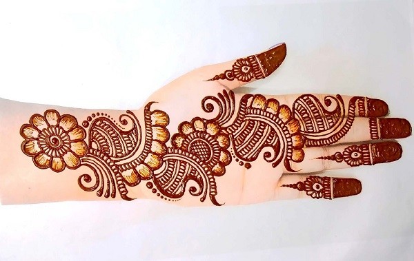 Front Hand Mehndi Designs