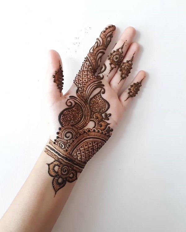 Front Hand Mehndi Designs