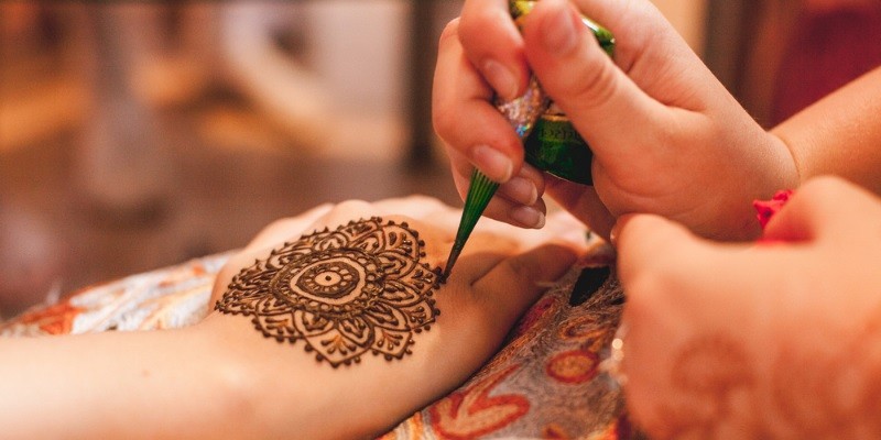 50+ Latest Mehndi Designs For All Occasions 2024