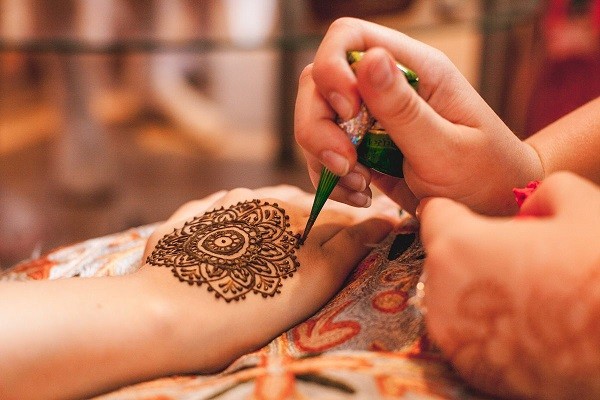 Simple Mehndi Designs