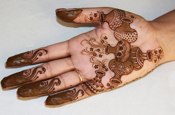 Simple Mehndi Designs