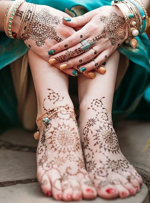 Leg Mehndi Design