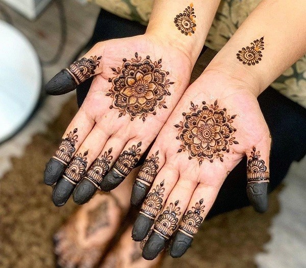 Round Mehndi Design