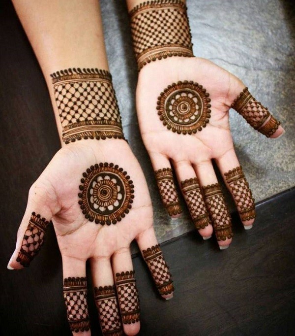 Round Mehndi Design