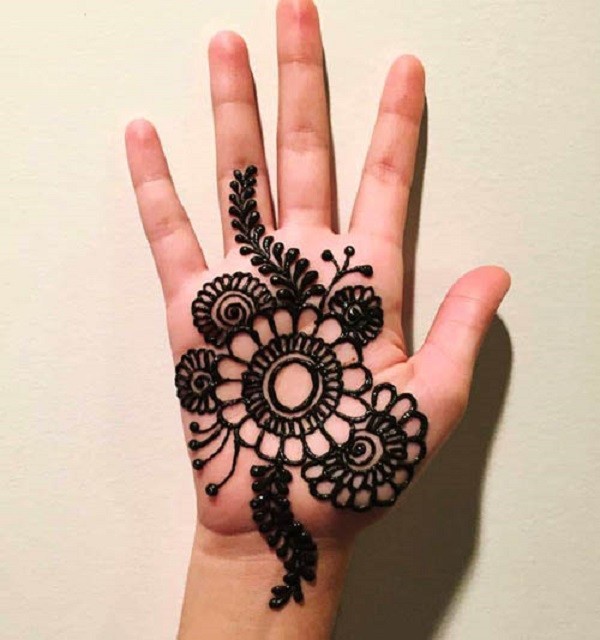 Round Mehndi Design