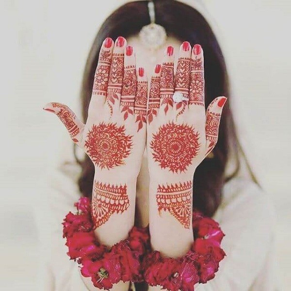 Round Mehndi Design