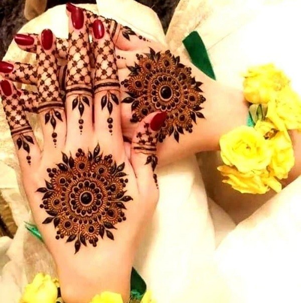 Round Mehndi Design