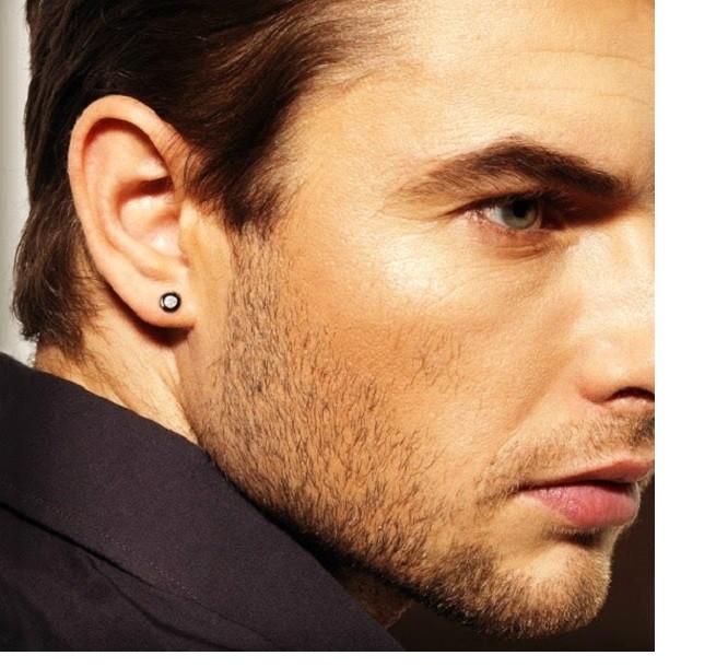 Studs earring