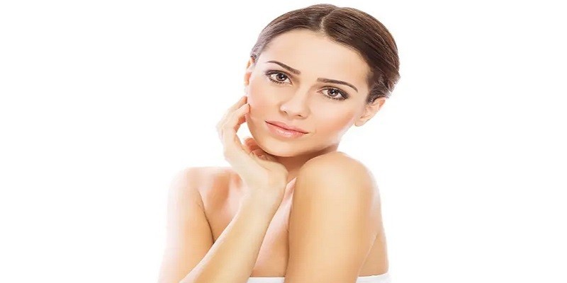Read more about the article Tips To Have Glowing Hair And Skin Naturally