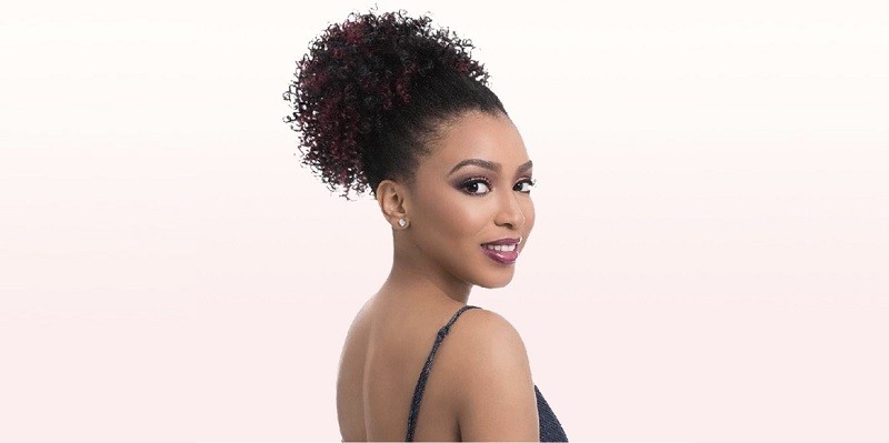 Read more about the article Get A Sleek Bun on Black Natural Hair In Less Than Seconds!