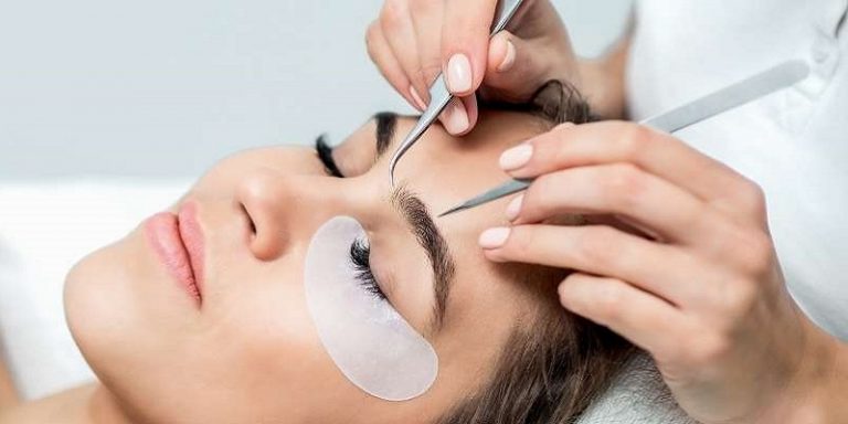 Get Thick, Lush Eyelashes with Extensions