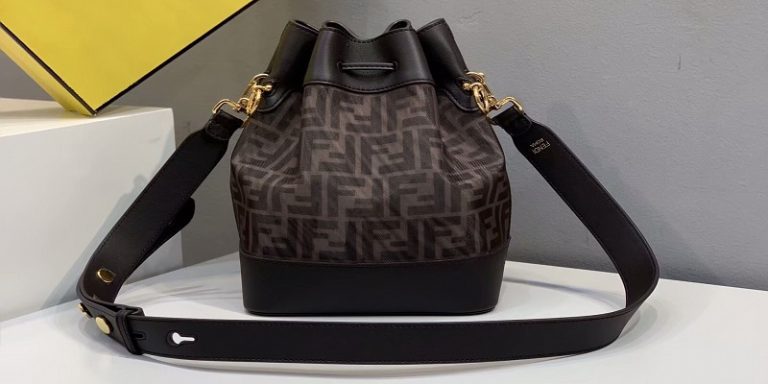 Essenceofluxury-Explore the finest collections of luxurious and stylish bags