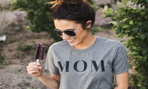 How To Choose Mom T-Shirt For Every Type Of Style?