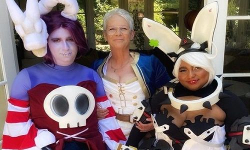 Jamie Lee Curtis Officiates Daughter’S Cosplay Rainbow Wedding