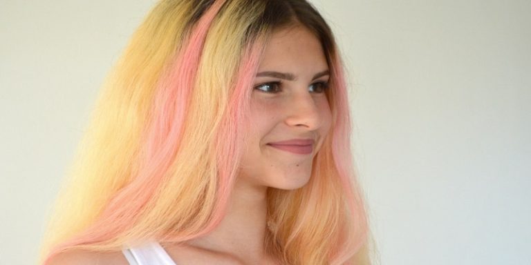 How To Prevent Hair Dye From Bleeding Into Blonde
