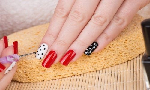 How To Stop Itchy Fingers After Gel Nails?