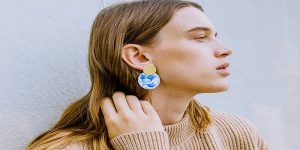 Read more about the article Why Wearing Printed Earrings Will Make You Feel Confident?
