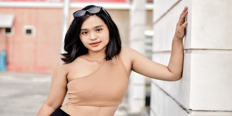 Ways To Style With A Crop Top For Every Body Type