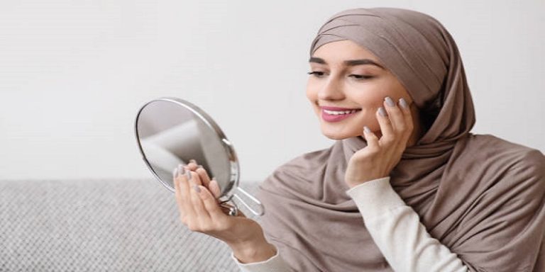 Can Muslim Women Wear Makeup