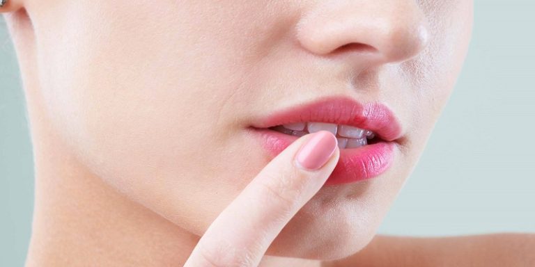 How To Apply Lip Tint