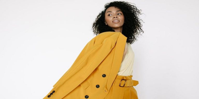 How to Wear A Monochromatic Outfit