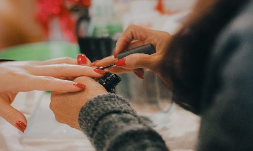 Can Tho Nail Gap? A Closer Look at the Gap in the US Nail Salon Industry