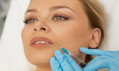 How To Become A Lip Injector?