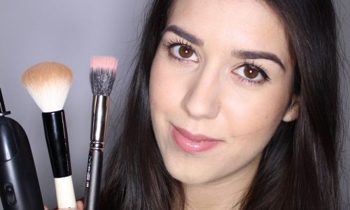 How To Dry Makeup Brushes Fast?