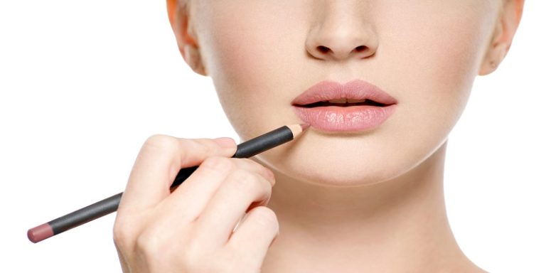 How To Sharpen Lip Liner
