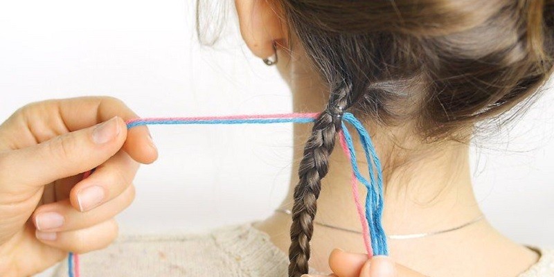 Read more about the article How To Take Out A Hair Wrap?