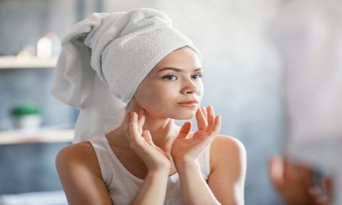 How To Tie Towel Around Hair?