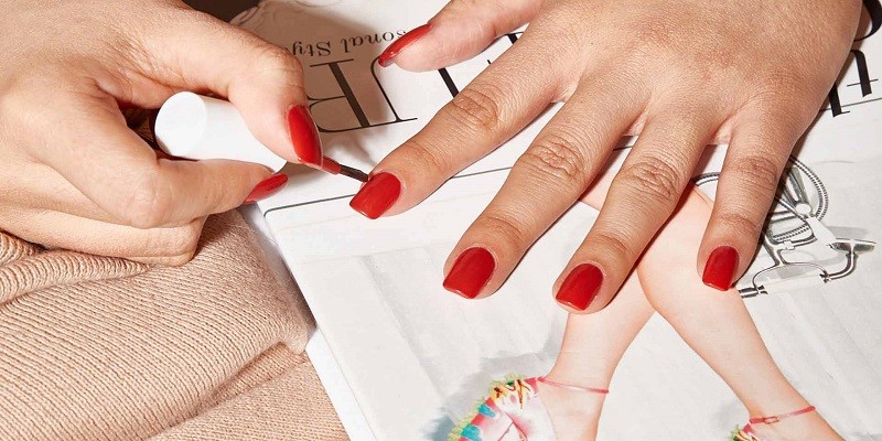 How to Thicken Nail Polish: Everything You Need to Know