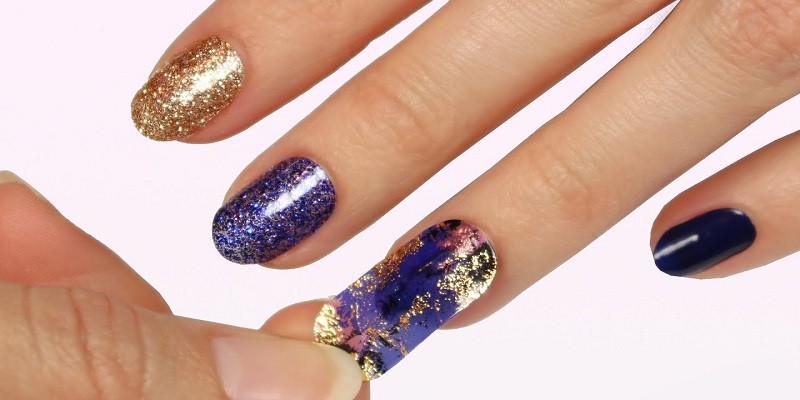 The Ultimate Guide to Applying Dashing Diva Nails