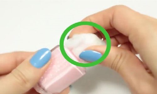 Tips and Tricks for Opening a Nail Polish Bottle