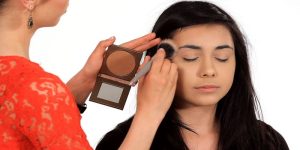 Read more about the article What Is Bronzer In Makeup?