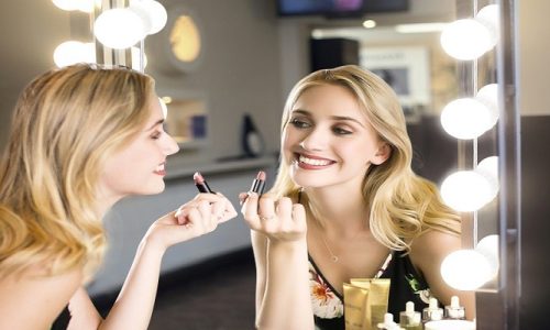 What Type Of Light Is Least Favorable For Makeup Application?