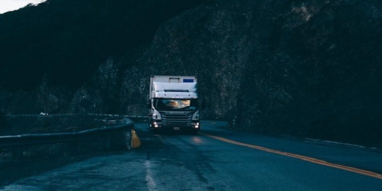 Ways Truck GPS Trackers Can Improve Your Daily Business