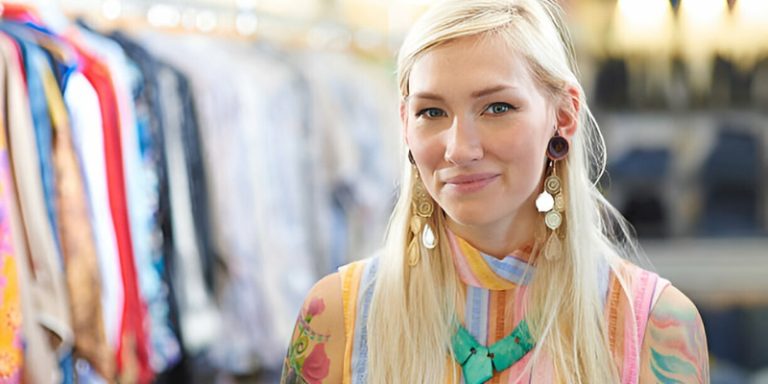 How to Style Vintage Clothing for a Modern Look