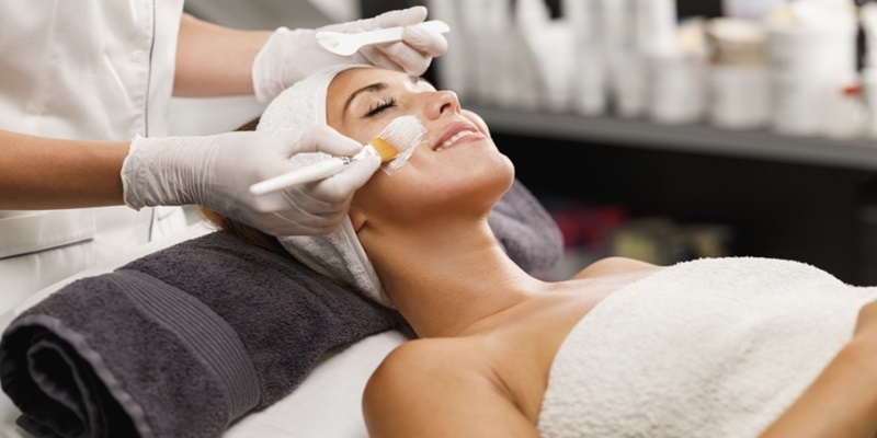 Read more about the article 5 Essential Beauty Treatments You Should Try This Year