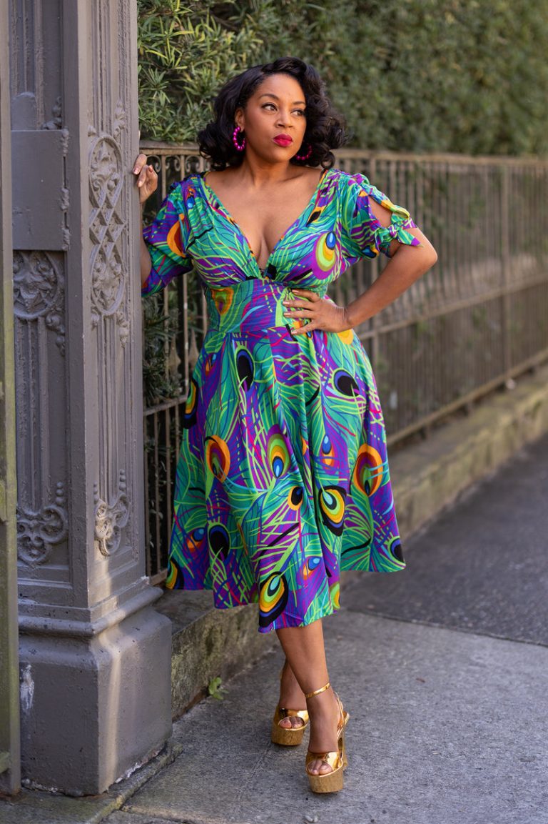 Plus Size Mardi Gras Outfit Ideas