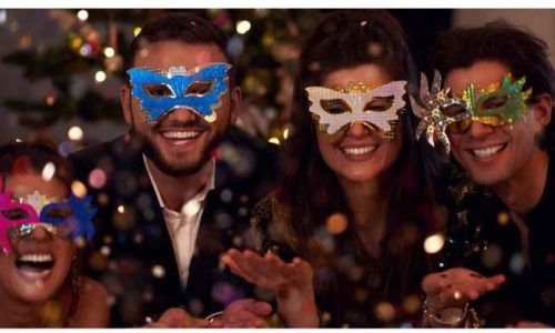 Masquerade Ball Outfit Ideas: Dazzle & Delight!