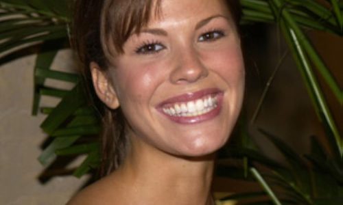 Nikki Cox: Unveiling the Star’s Journey and Latest Updates