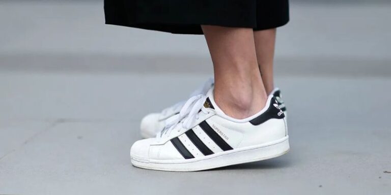 pairing sneakers with formal attire