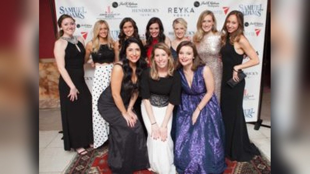 What To Wear To A Charity Event Female